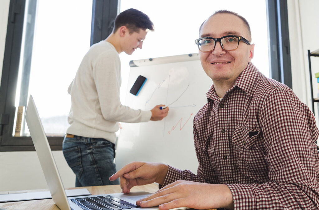 À la FEBRAP, nous rappelons une réalité essentielle : l’emploi est un levier majeur d’inclusion sociale.